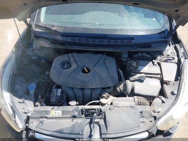 Hyundai ELANTRA Se