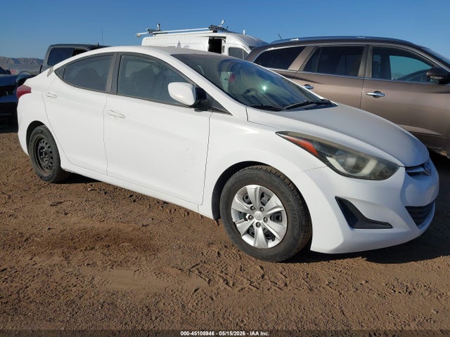 Salvage Hyundai ELANTRA Image