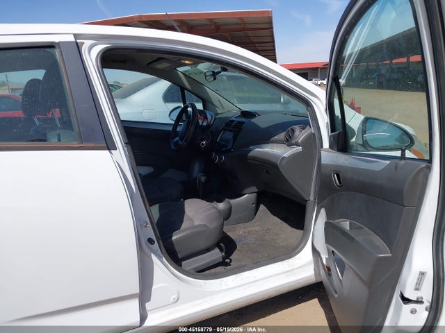 Chevrolet Spark 1lt Auto