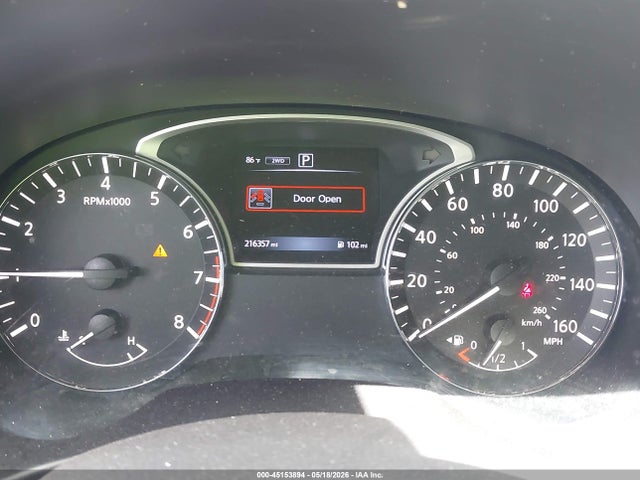 Nissan Pathfinder S