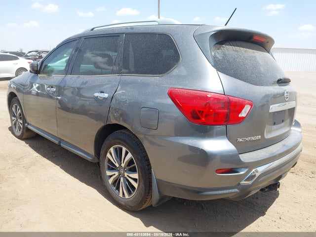 Nissan Pathfinder S