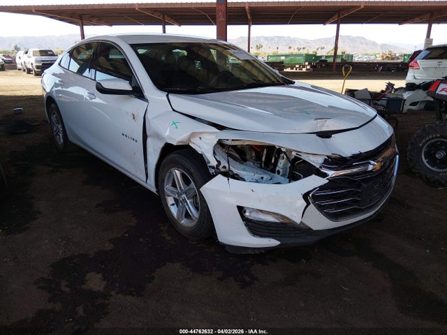 Salvage Chevrolet Malibu Image
