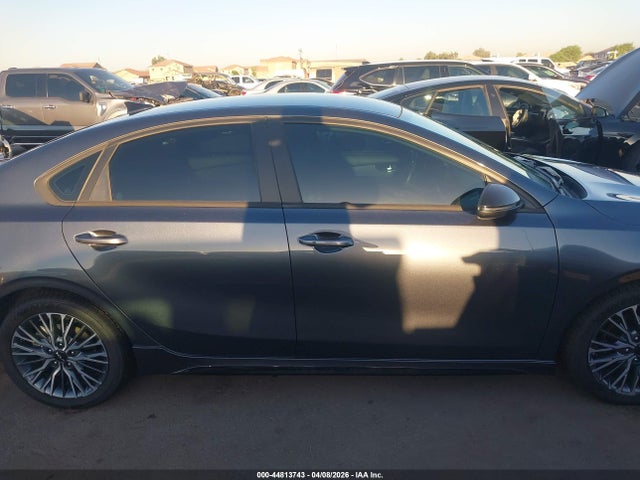 Kia Forte Gt-line
