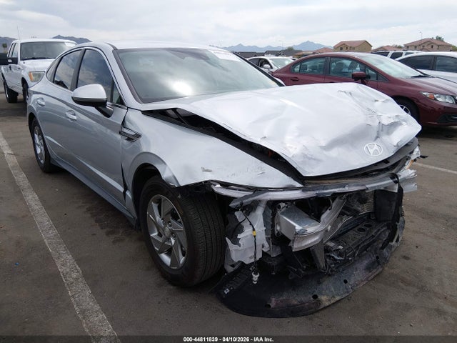 Salvage Hyundai SONATA Image