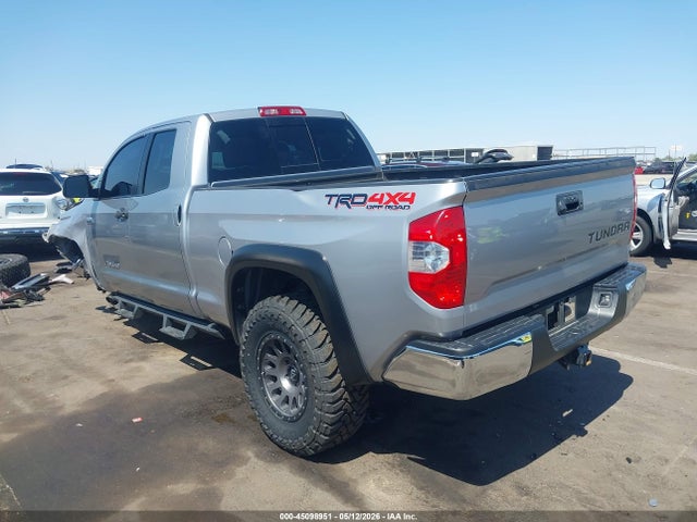 Toyota Tundra Sr5 5.7l V8