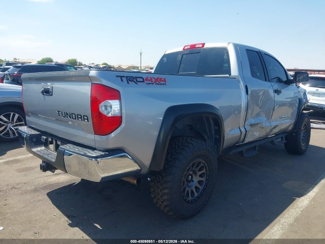 Toyota Tundra Sr5 5.7l V8