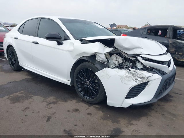 Salvage Toyota Camry Image