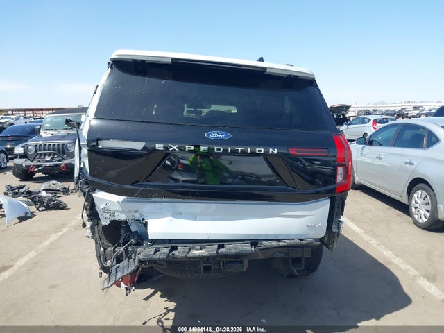 Ford Expedition Platinum Max