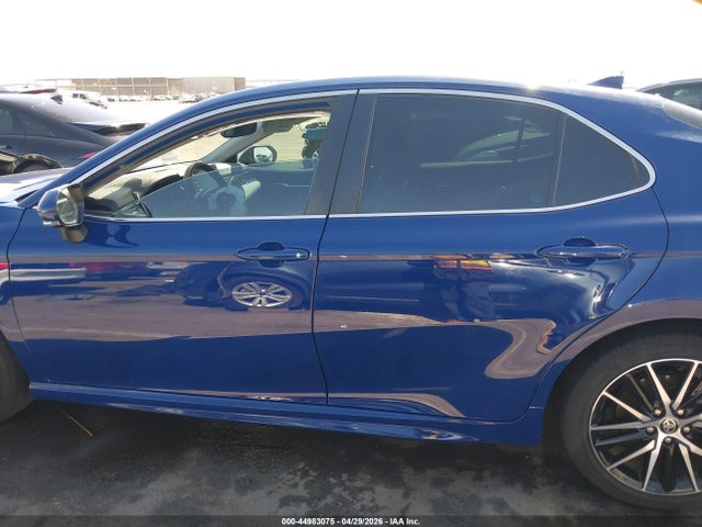 Toyota Camry Se