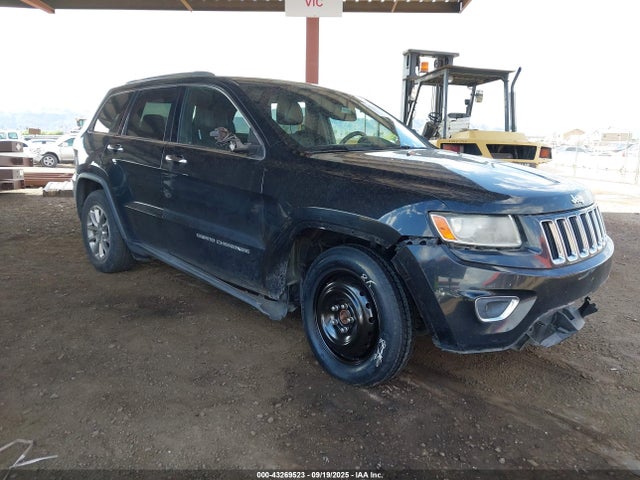 Salvage Jeep Grand Cherokee Image