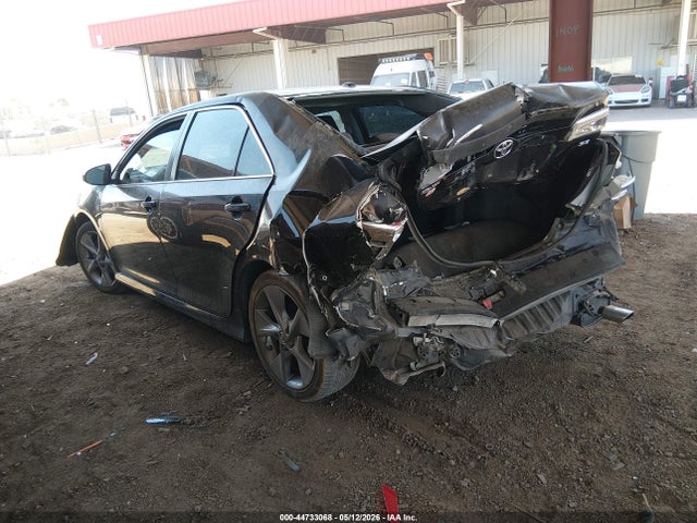 Toyota Camry Se V6