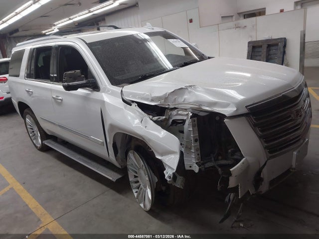 Salvage Cadillac Escalade Image