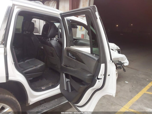 Cadillac Escalade Platinum