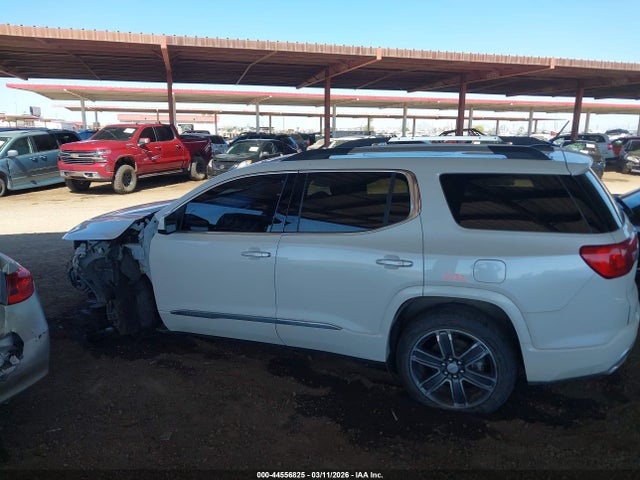 GMC Acadia Denali