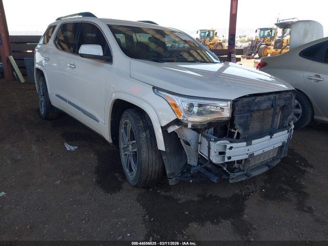 Salvage GMC Acadia Image
