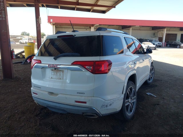 GMC Acadia Denali