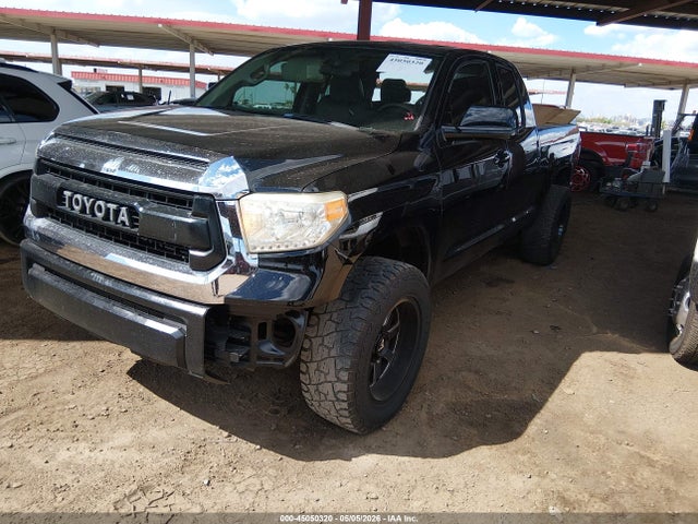 Toyota Tundra Sr 5.7l V8