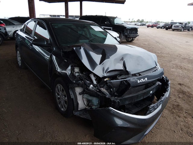 Salvage Kia Forte Image