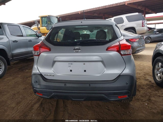 Nissan Kicks S Xtronic Cvt