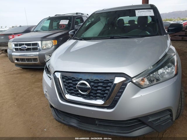 Nissan Kicks S Xtronic Cvt