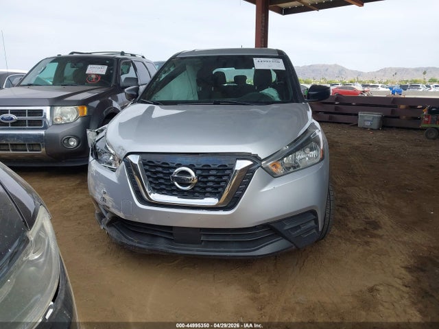 Nissan Kicks S Xtronic Cvt