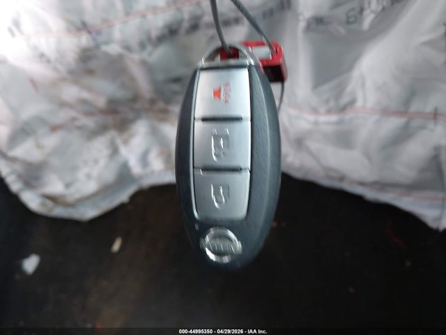 Nissan Kicks S Xtronic Cvt