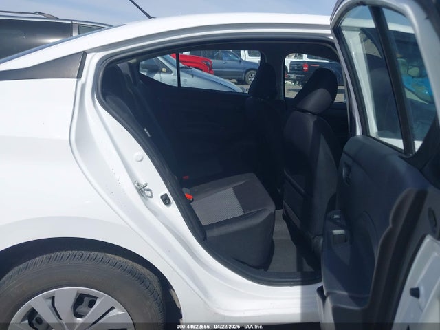Nissan Versa 1.6 S Xtronic Cvt
