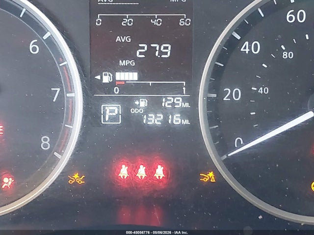 Nissan Versa 1.6 S