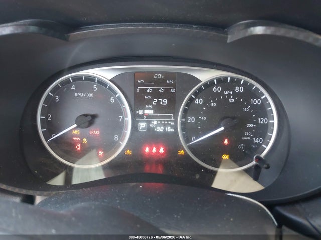 Nissan Versa 1.6 S