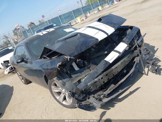 Dodge Challenger Sxt