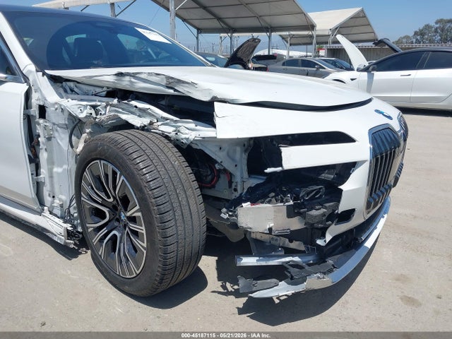 BMW i7 Edrive50