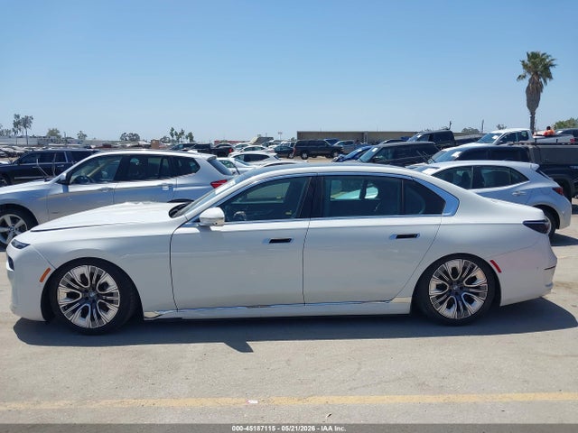 BMW i7 Edrive50