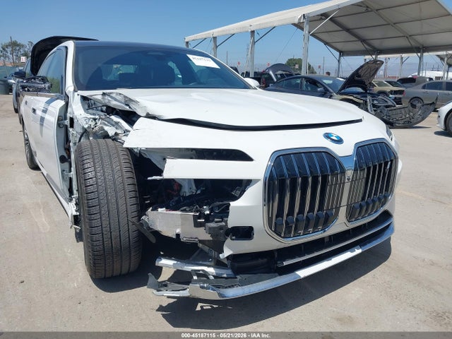 BMW i7 Edrive50