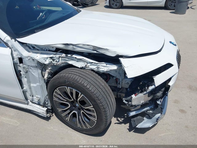 BMW i7 Edrive50