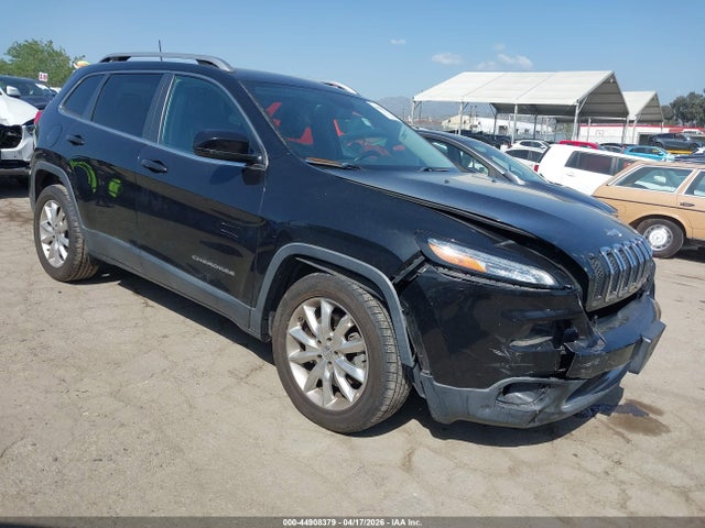 Salvage Jeep Cherokee Image