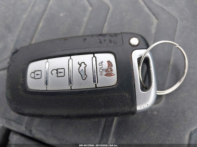 Hyundai Genesis 3.8