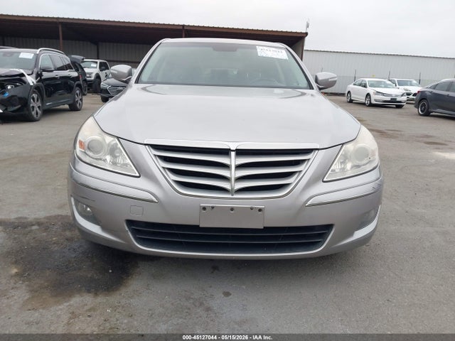 Hyundai Genesis 3.8