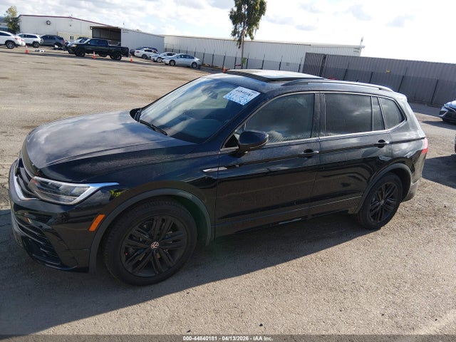Volkswagen Tiguan 2.0t Se R-line Black