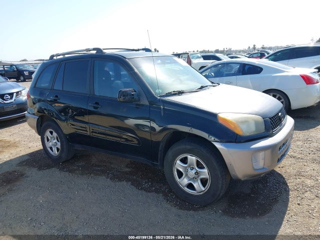 Salvage Toyota RAV4 Image