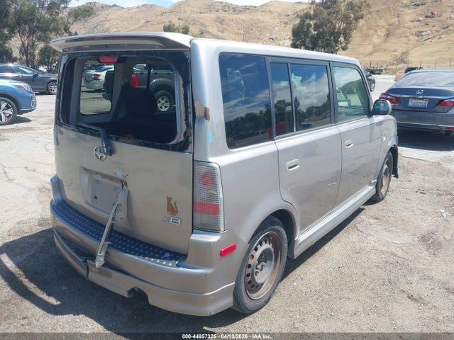 Scion xB
