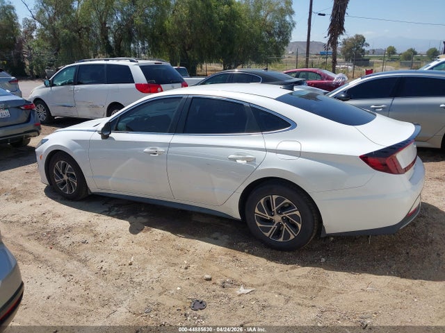 Hyundai SONATA Blue
