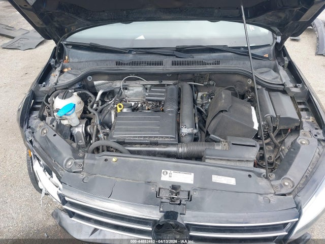 Volkswagen Jetta 1.4t Se