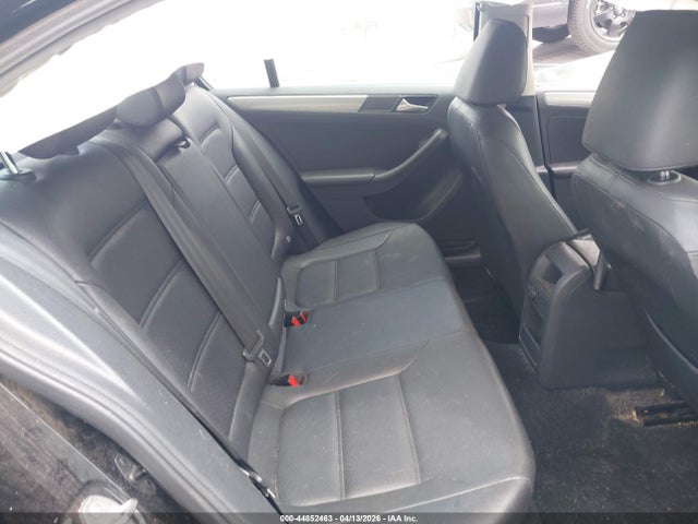 Volkswagen Jetta 1.4t Se