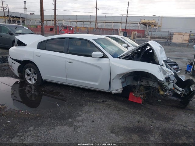 Dodge Charger Se