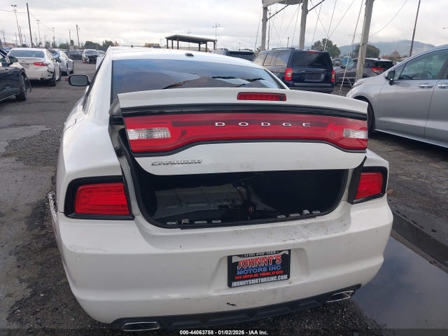 Dodge Charger Se