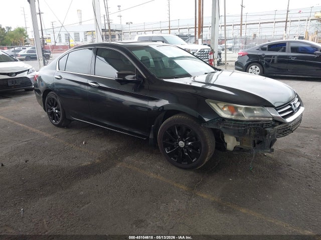 Salvage Honda Accord Image