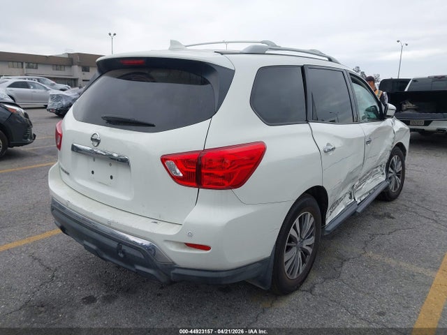 Nissan Pathfinder S 2wd