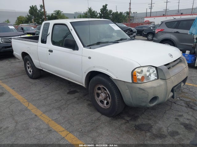 Salvage Nissan Frontier Image
