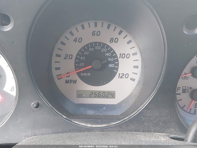 Nissan Frontier Xe