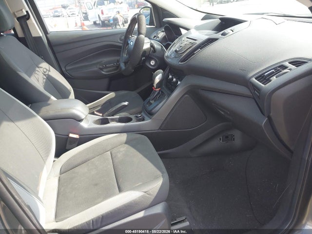 Ford Escape S